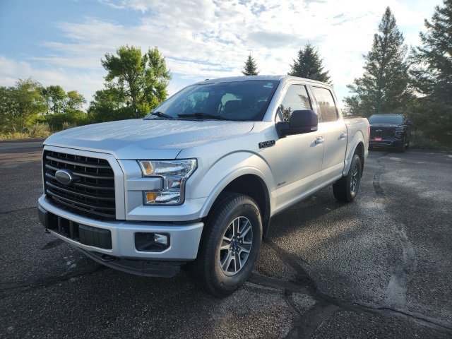 2015 Ford F-150 XLT photo 3