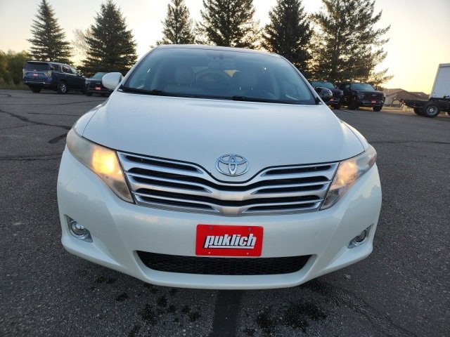 2010 Toyota Venza photo 2