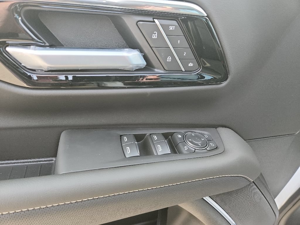 2026 Chevrolet Tahoe Premier - Photo 41