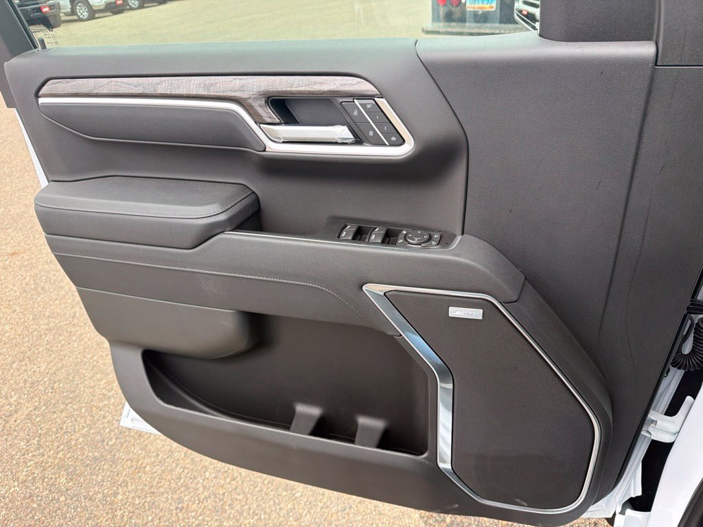 2026 Chevrolet Silverado 1500 LTZ - Photo 33
