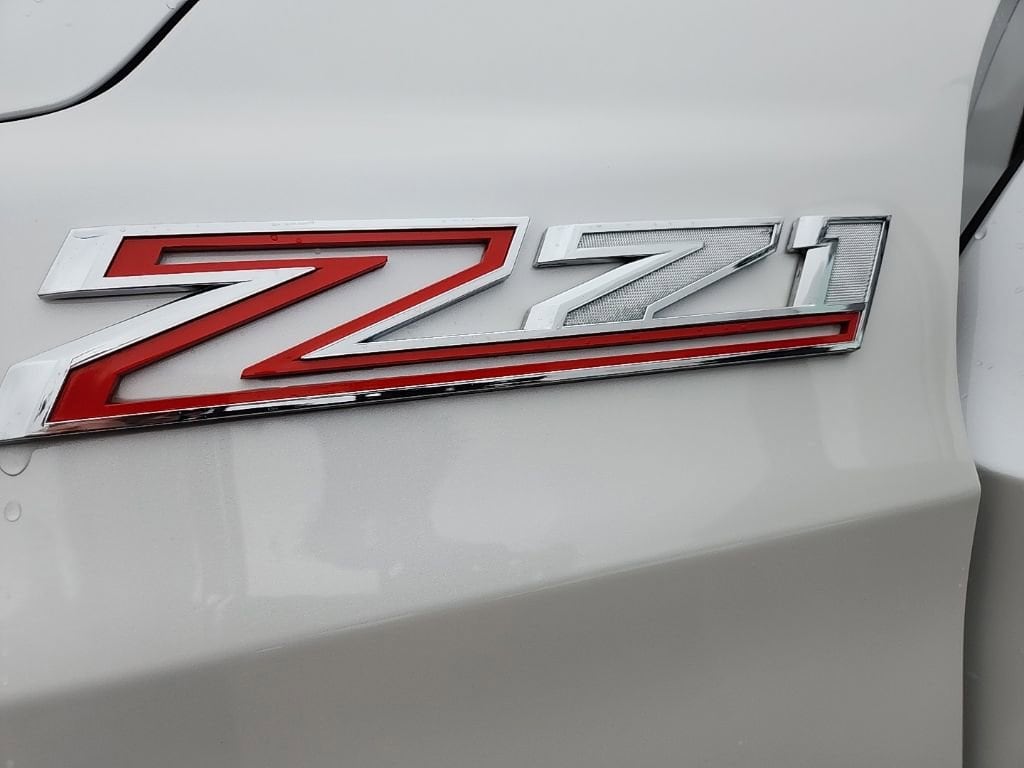 2025 Chevrolet Suburban Z71 - Photo 51