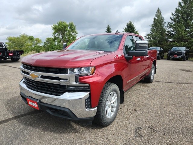 2020 Chevrolet Silverado 1500 LT photo 3