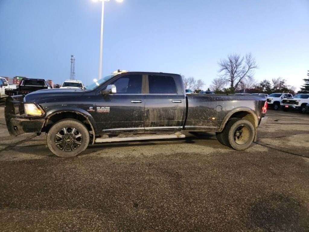 Used 2018 Ram 3500 Limited Crew Cab 4x4 8 Box Truck