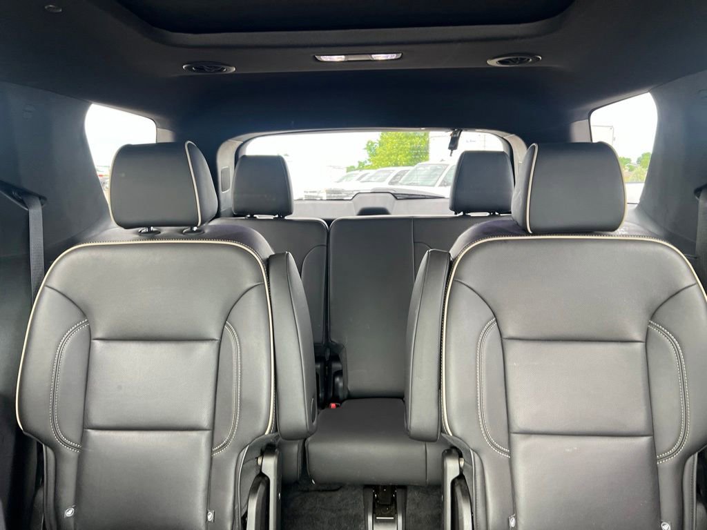 2023 Chevrolet Traverse Premier - Photo 24