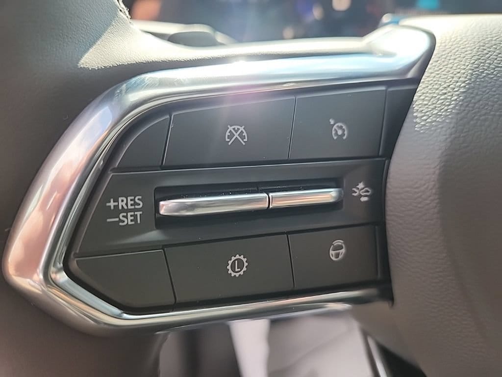 2026 Chevrolet Suburban High Country - Photo 14
