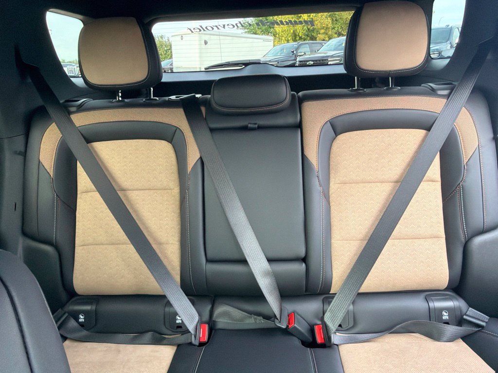 2027 Chevrolet Equinox ACTIV - Photo 34
