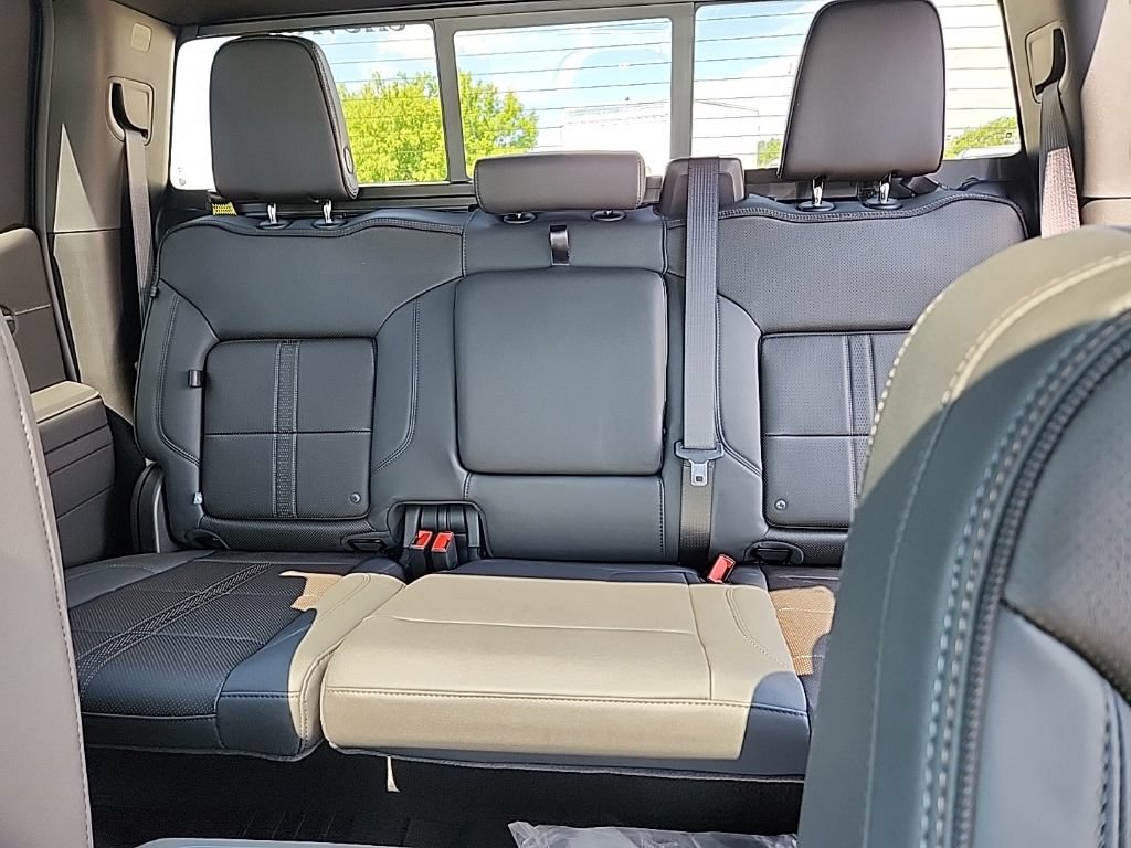 2026 Chevrolet Silverado 1500 High Country - Photo 45