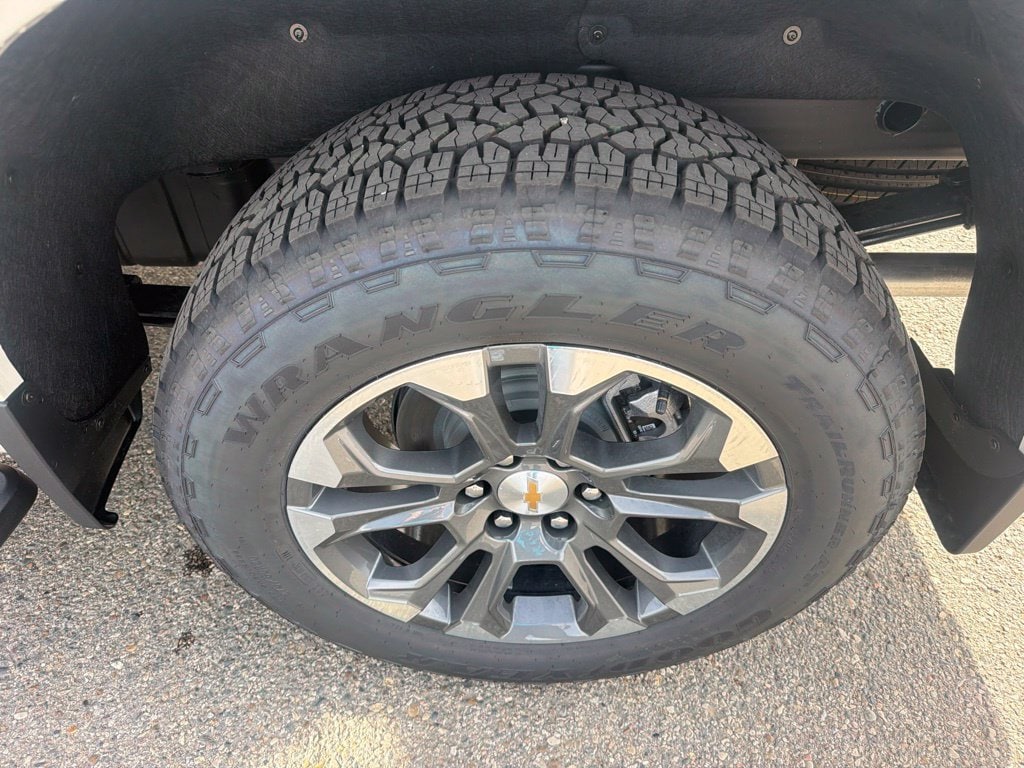 2026 Chevrolet Silverado 1500 High Country - Photo 39