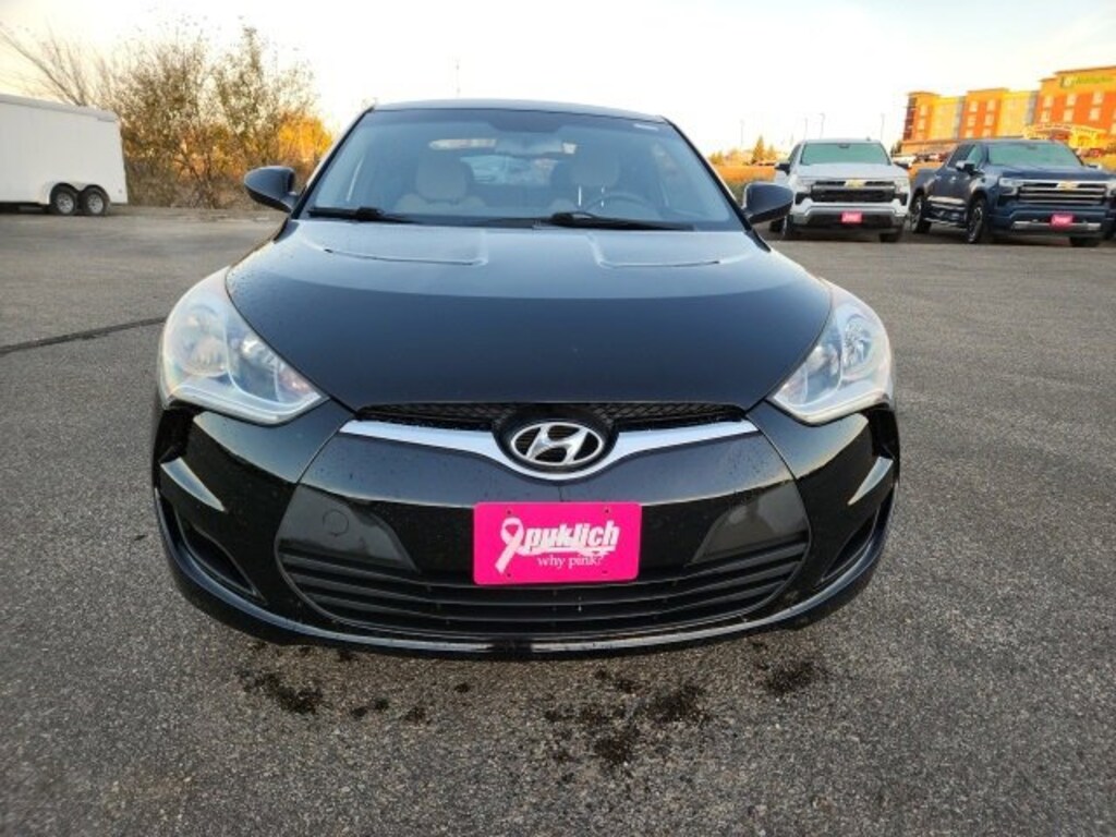 Used 2013 Hyundai Veloster Base w/Gray Hatchback
