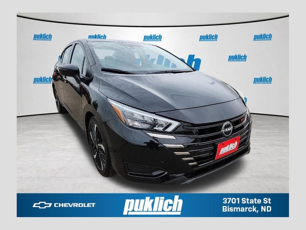 2023 Nissan Versa 1.6 SR CVT's photo