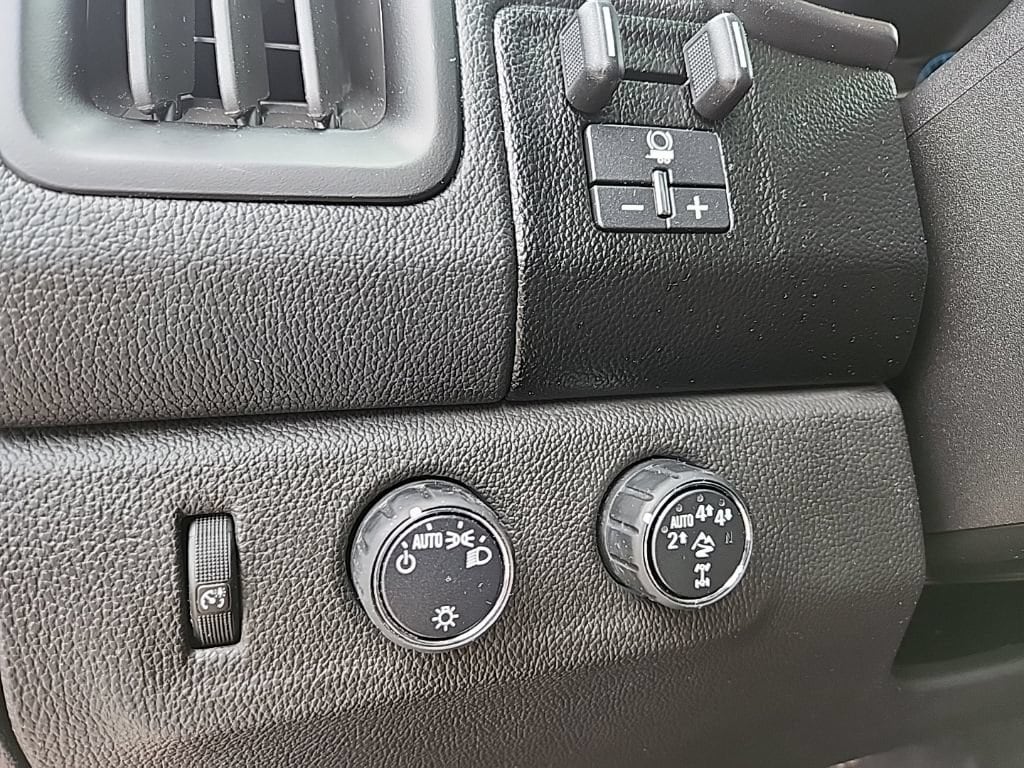 2021 Chevrolet Colorado ZR2 - Photo 14