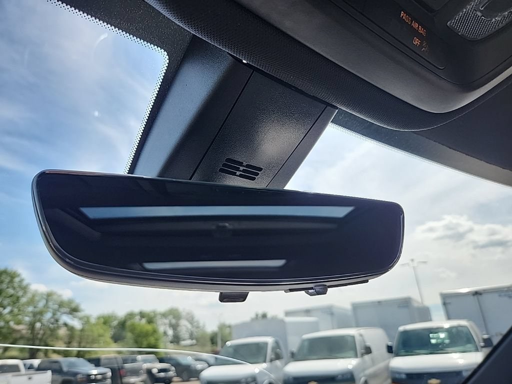 2023 Chevrolet Traverse Premier - Photo 18