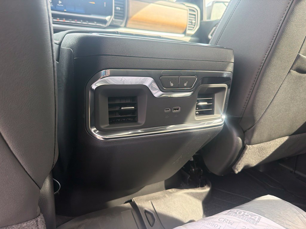 2026 Chevrolet Silverado 1500 High Country - Photo 38