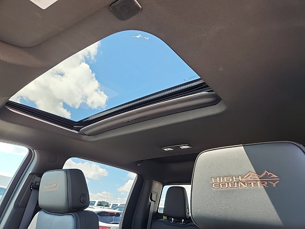 2026 Chevrolet Silverado 2500 HD High Country - Photo 42