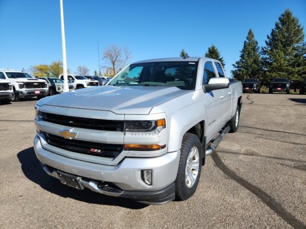 Used 2018 Chevrolet Silverado 1500 LT Truck
