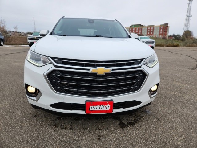 2018 Chevrolet Traverse Premier photo 2