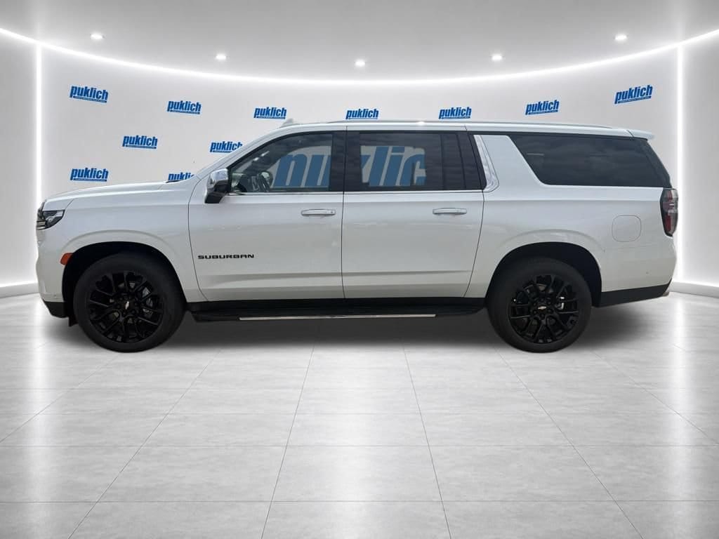 2023 Chevrolet Suburban Premier - Photo 8