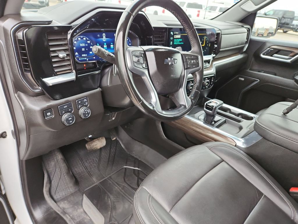 2024 Chevrolet Silverado 1500 RST - Photo 10