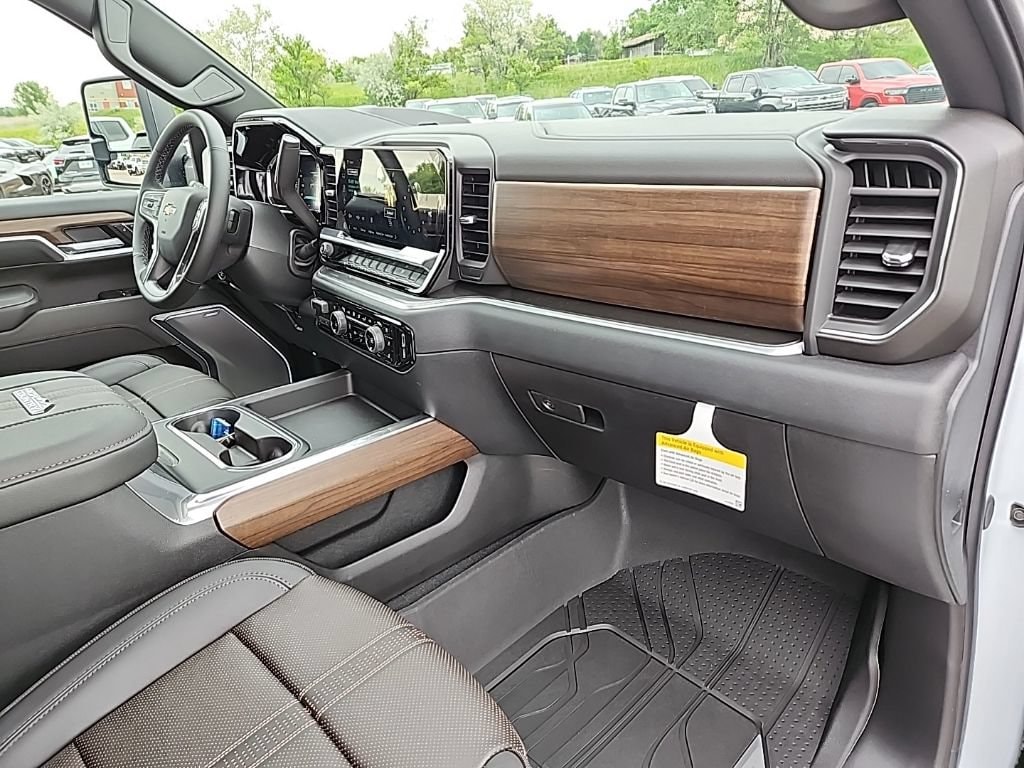 2026 Chevrolet Silverado 2500 HD High Country - Photo 59