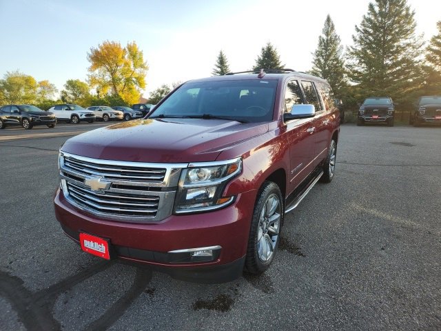 2020 Chevrolet Suburban Premier photo 2