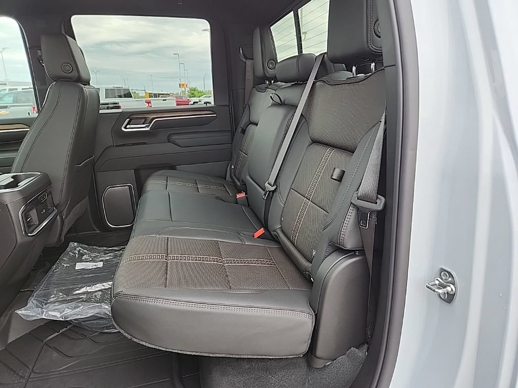 2026 Chevrolet Silverado 2500 HD High Country - Photo 48