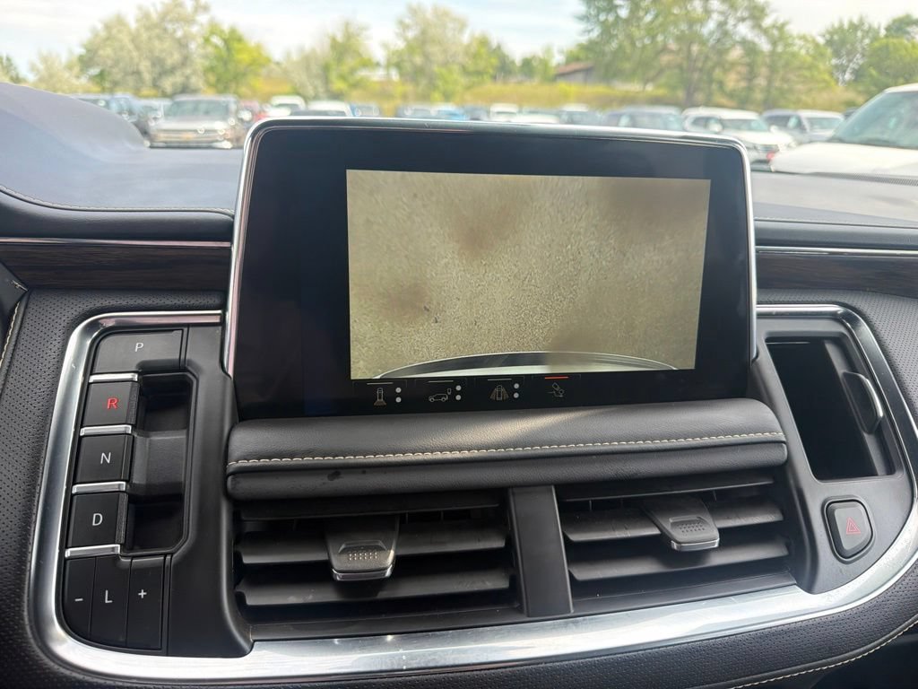 2023 Chevrolet Suburban Premier - Photo 23