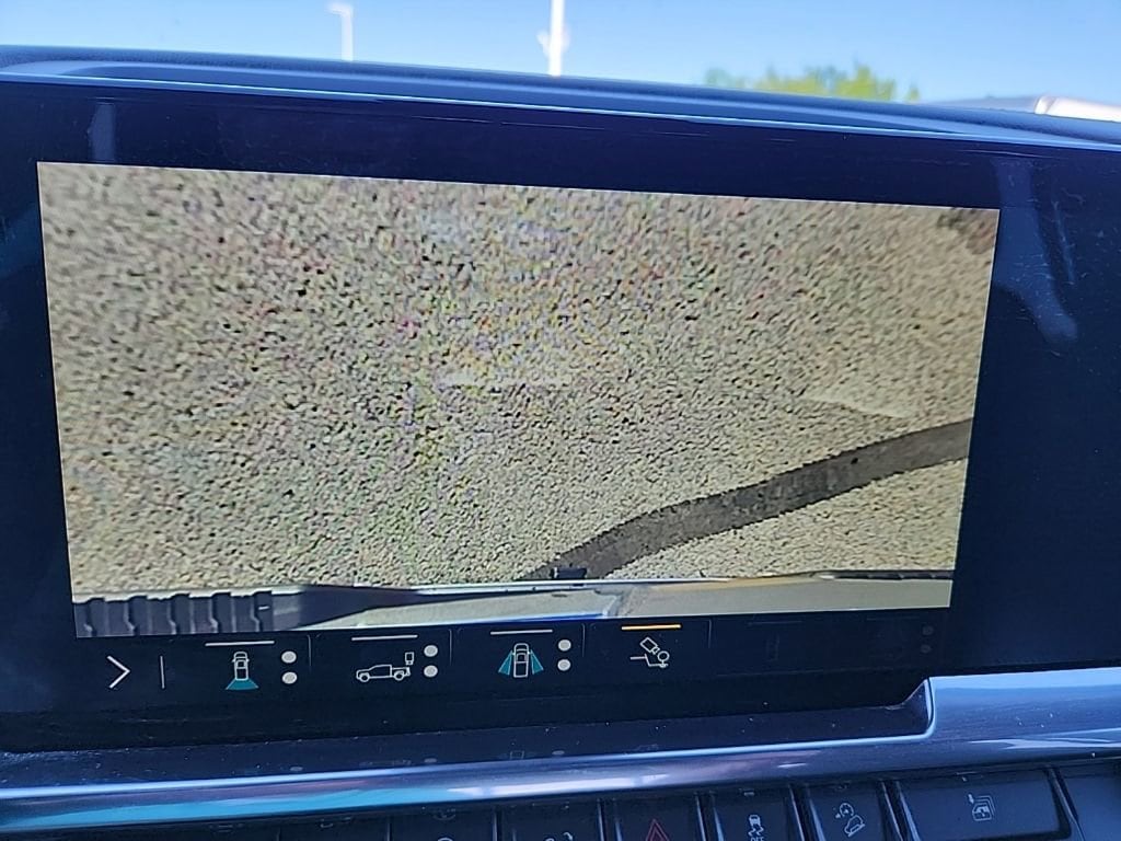 2023 Chevrolet Silverado 1500 LT - Photo 28