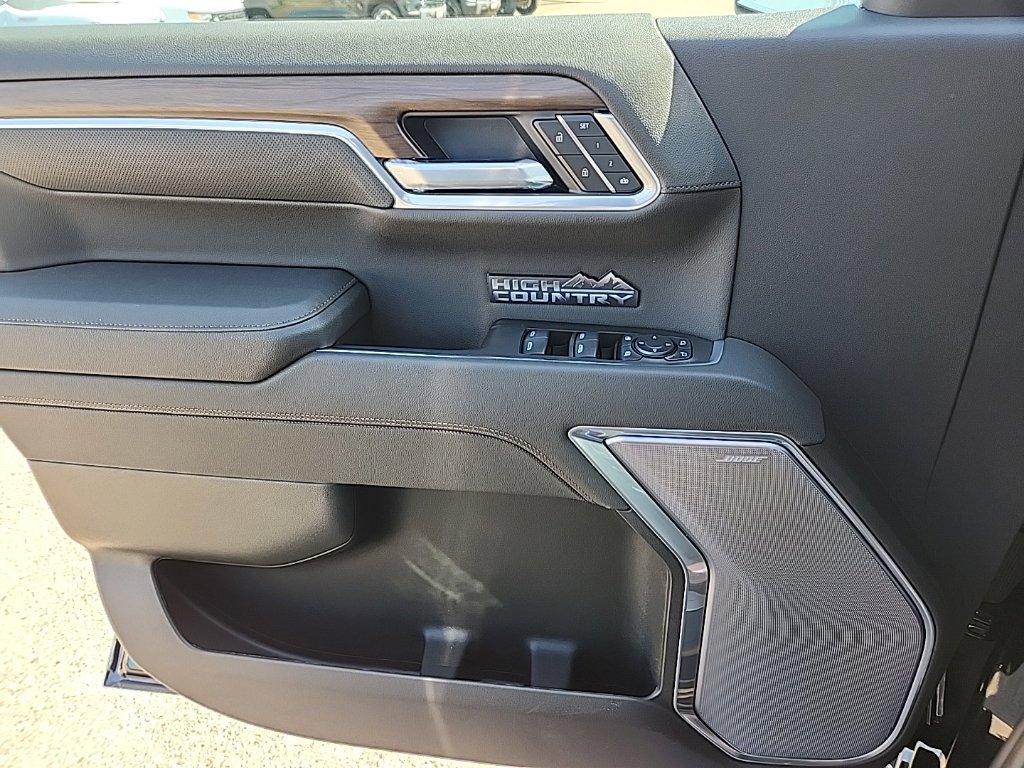 2026 Chevrolet Silverado 1500 High Country - Photo 36
