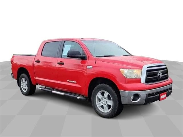 Used 2013 Toyota Tundra Tundra Grade with VIN 5TFDW5F14DX289278 for sale in Bismarck, ND