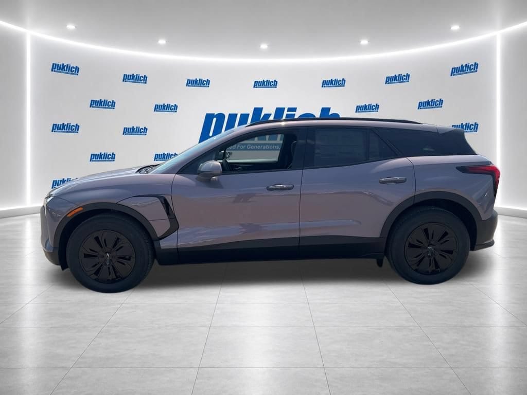 2025 Chevrolet Blazer EV LT - Photo 11