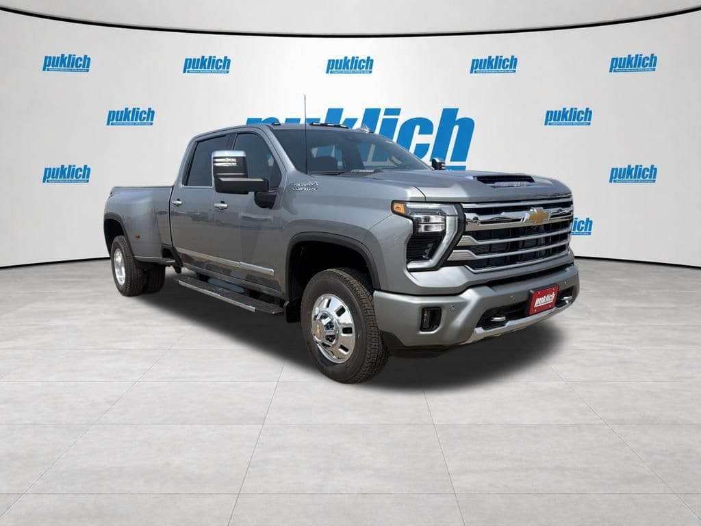 2026 Chevrolet Silverado 3500 HD High Country - Photo 10