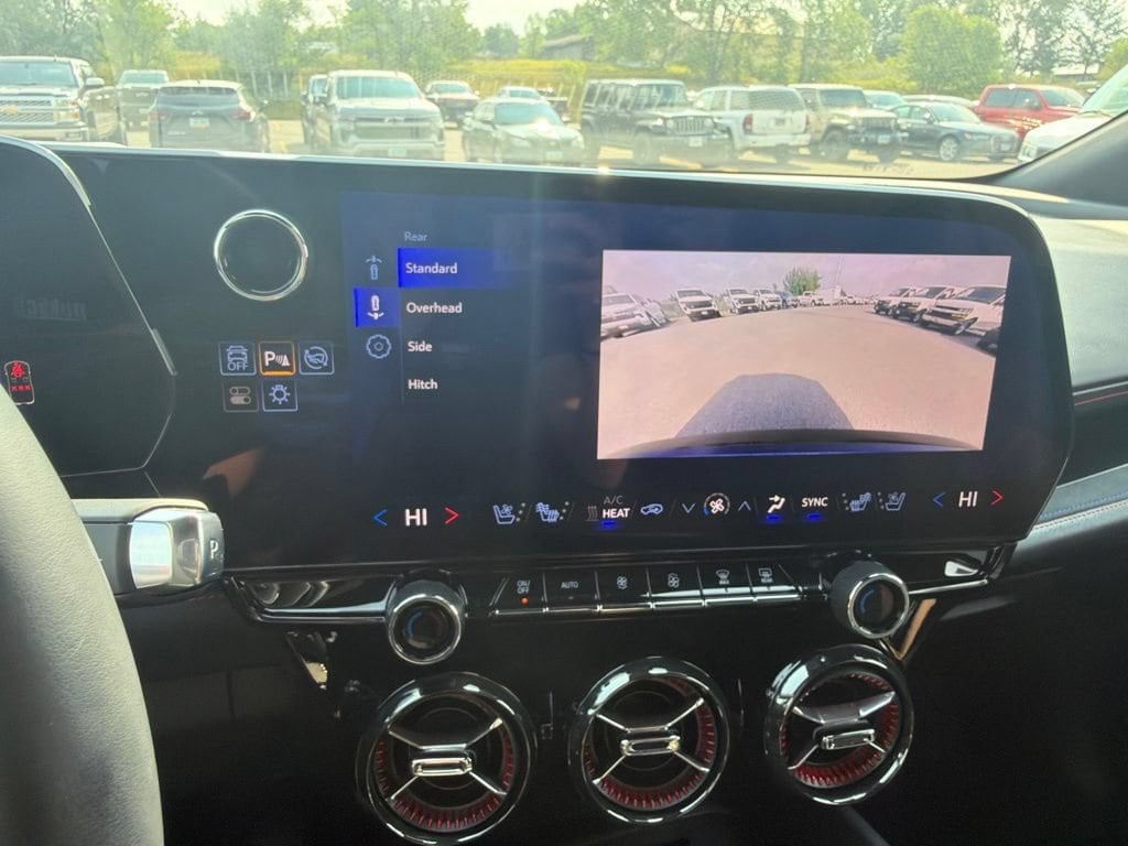 2024 Chevrolet Blazer EV RS - Photo 17