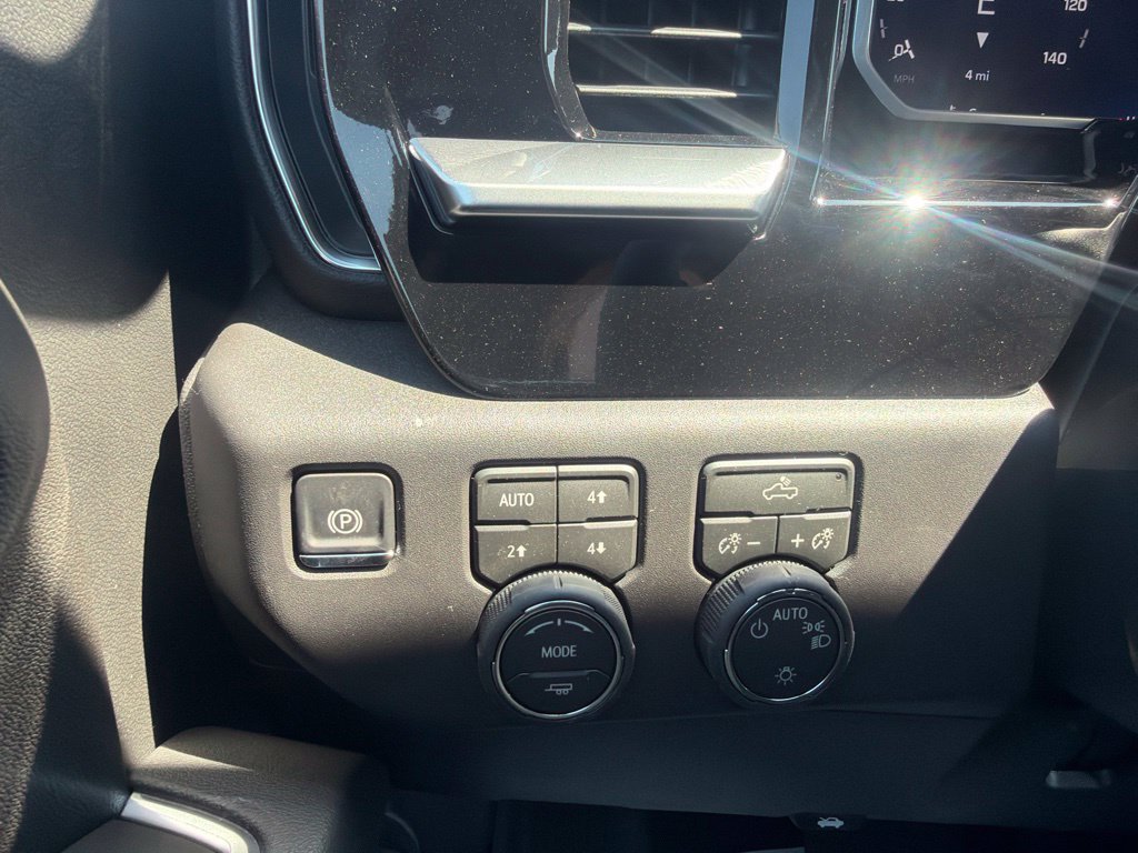 2026 Chevrolet Silverado 1500 LT - Photo 15