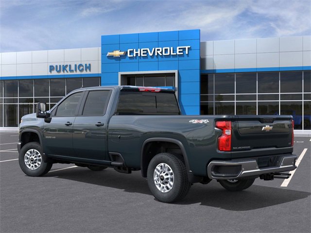 2025 Chevrolet Silverado 2500HD LT photo 3