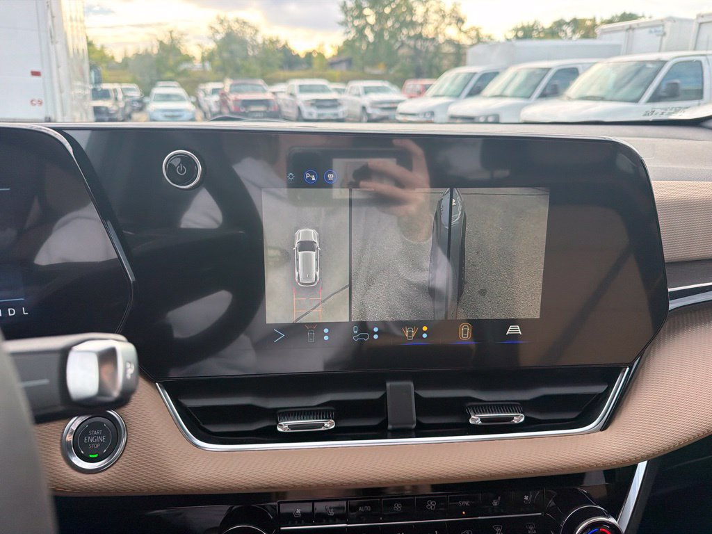 2027 Chevrolet Equinox ACTIV - Photo 25