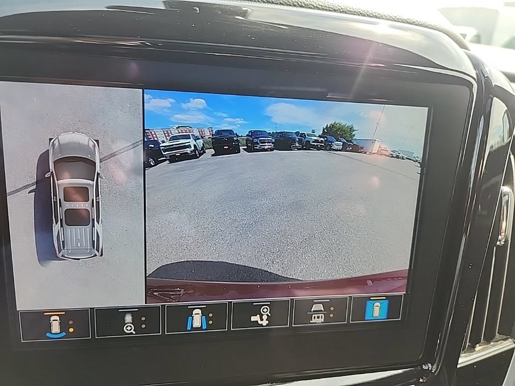 2023 Chevrolet Traverse Premier - Photo 23