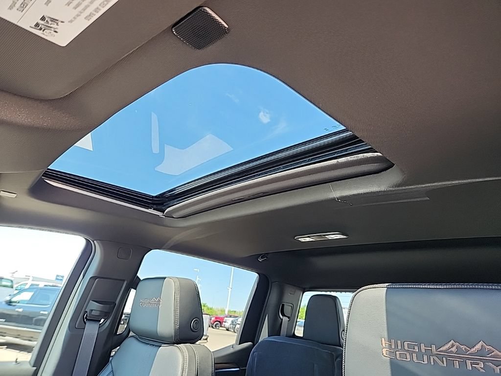 2026 Chevrolet Silverado 1500 High Country - Photo 43