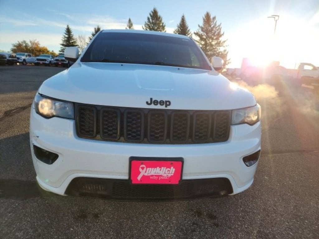 Used 2019 Jeep Grand Cherokee Altitude 4x4 SUV