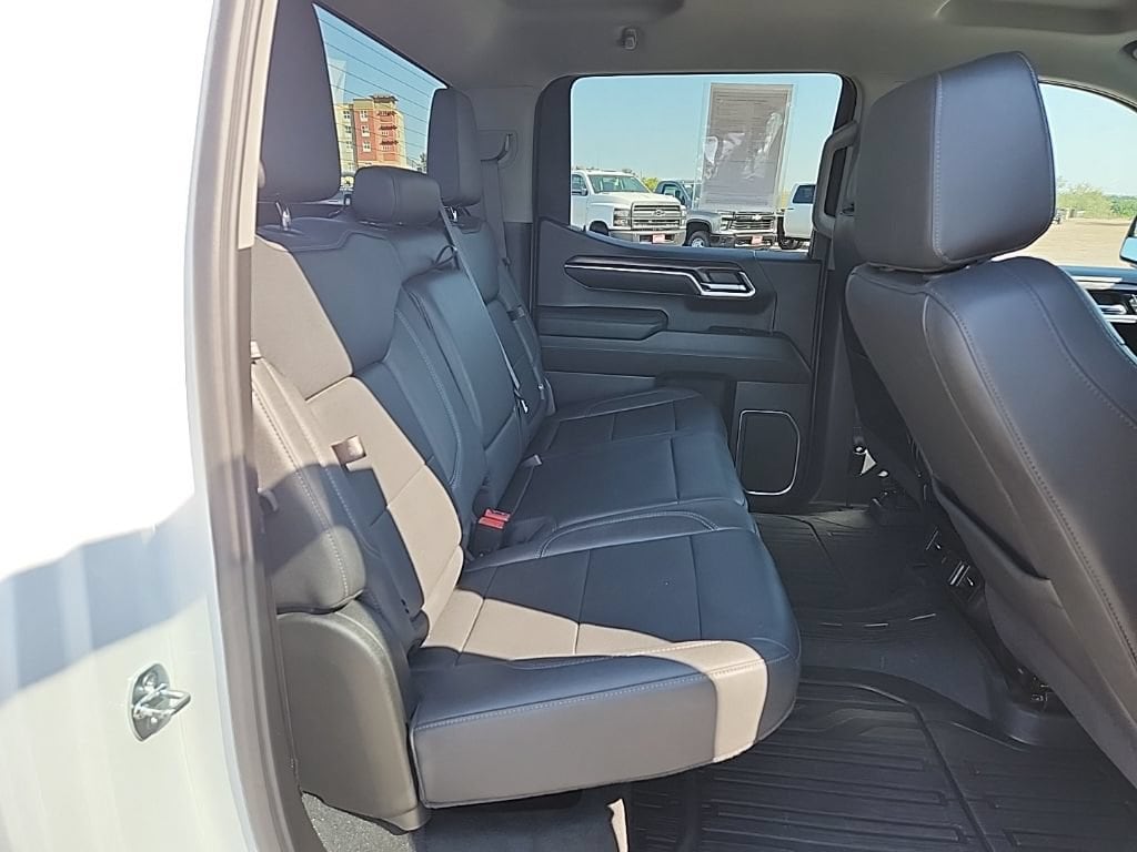 2023 GMC Sierra 1500 SLT - Photo 44