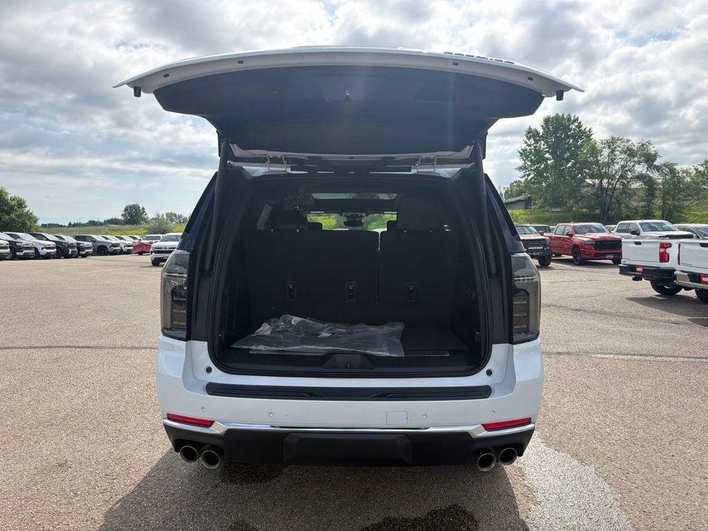 2026 Chevrolet Tahoe Premier - Photo 38