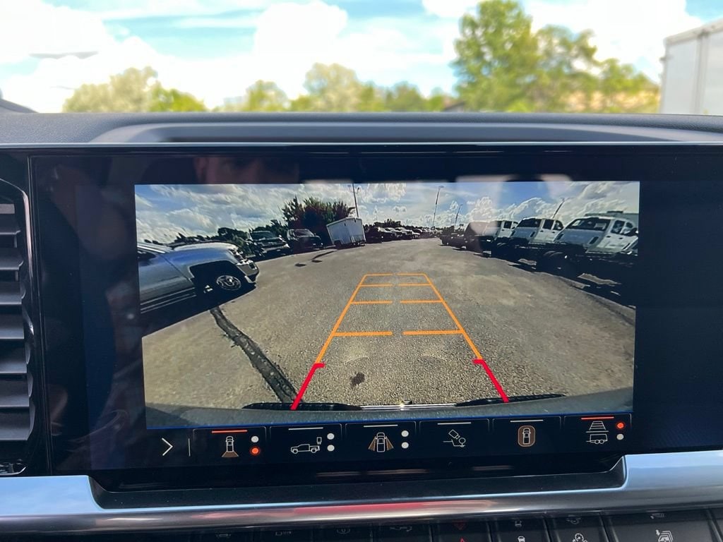 2026 Chevrolet Silverado 1500 LTZ - Photo 16