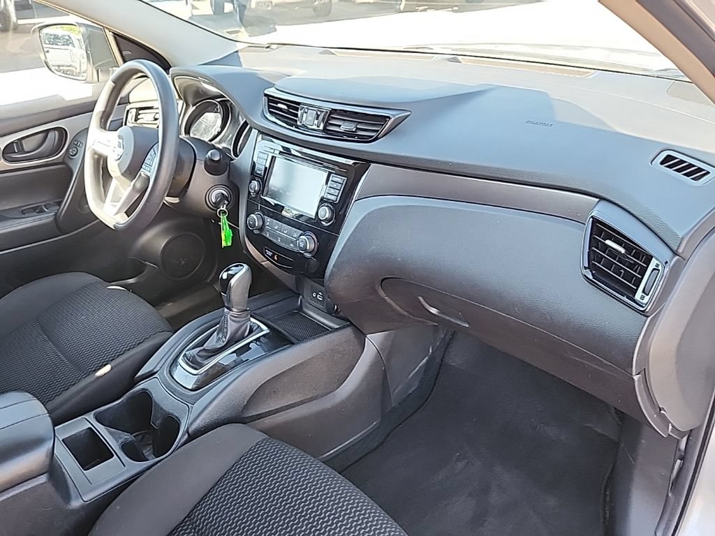 2022 Nissan Rogue Sport S - Photo 40