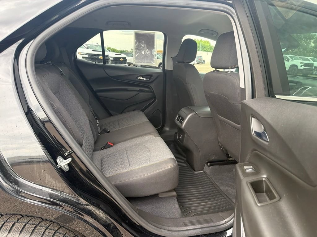 2022 Chevrolet Equinox LT - Photo 26