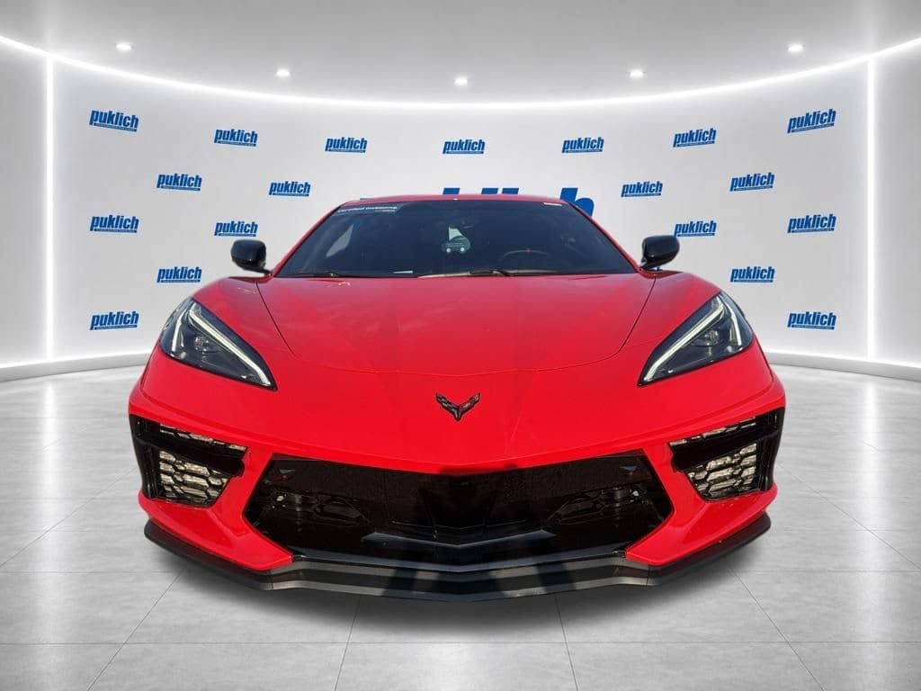 2021 Chevrolet Corvette 3LT - Photo 2