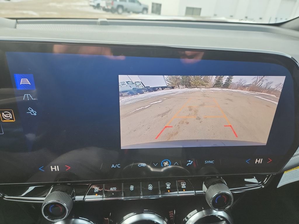 2024 Chevrolet Blazer EV Fleet - Photo 16
