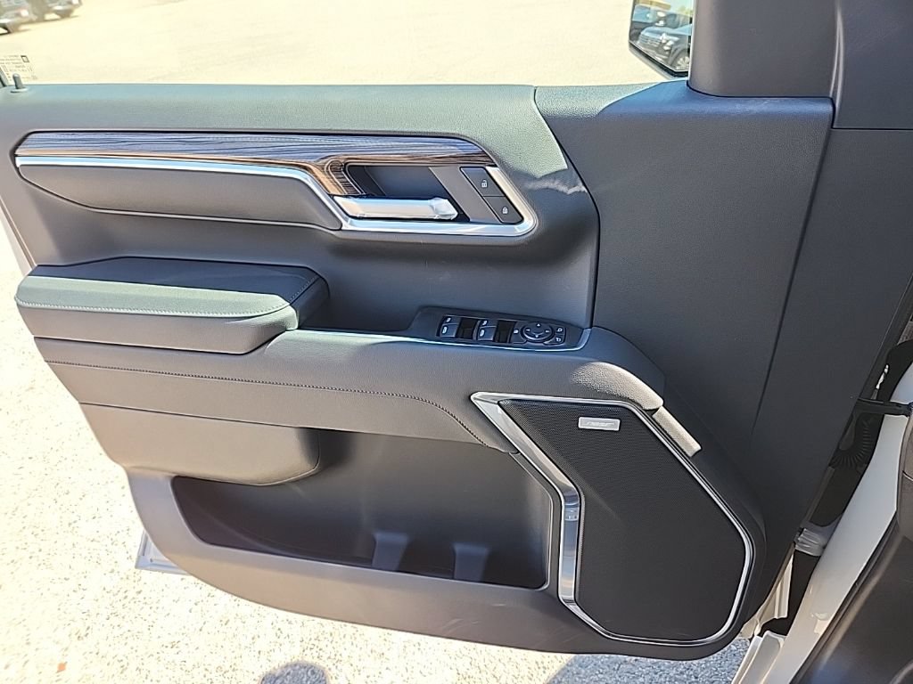 2026 Chevrolet Silverado 1500 RST - Photo 38