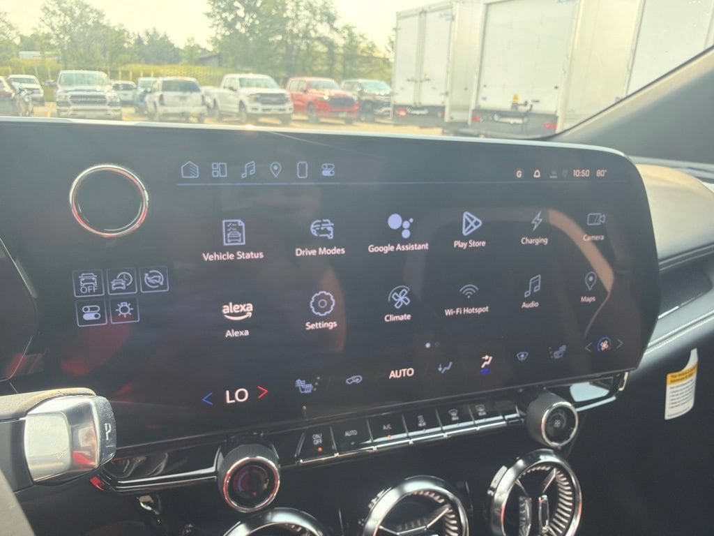 2025 Chevrolet Blazer EV LT - Photo 18