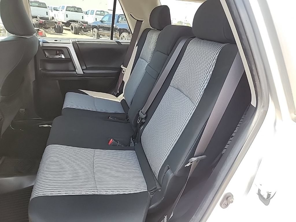 2019 Toyota 4Runner SR5 - Photo 34