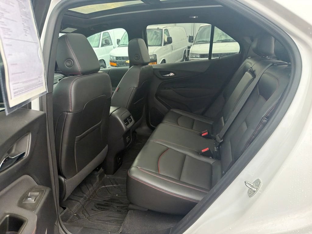 2023 Chevrolet Equinox RS - Photo 34