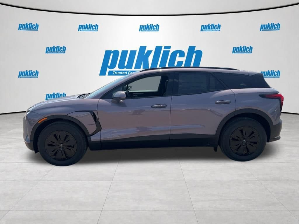 2025 Chevrolet Blazer EV LT - Photo 11